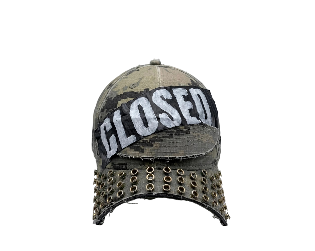 014 "CLOSED CAMO"