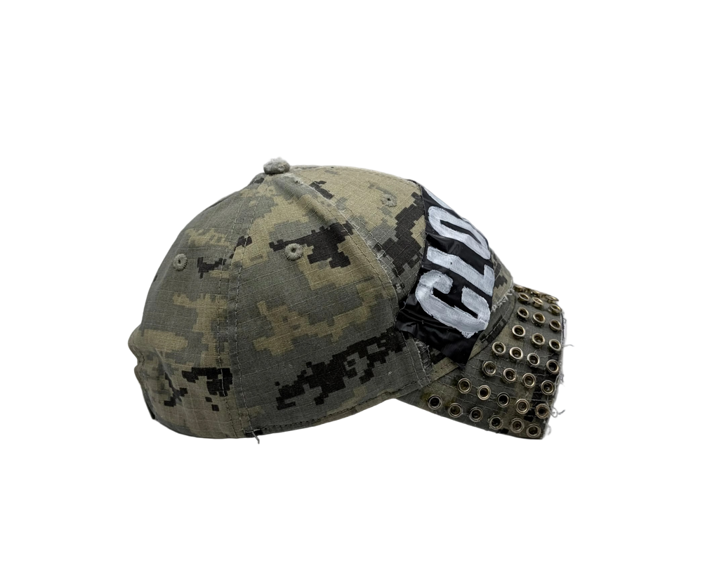 014 "CLOSED CAMO"