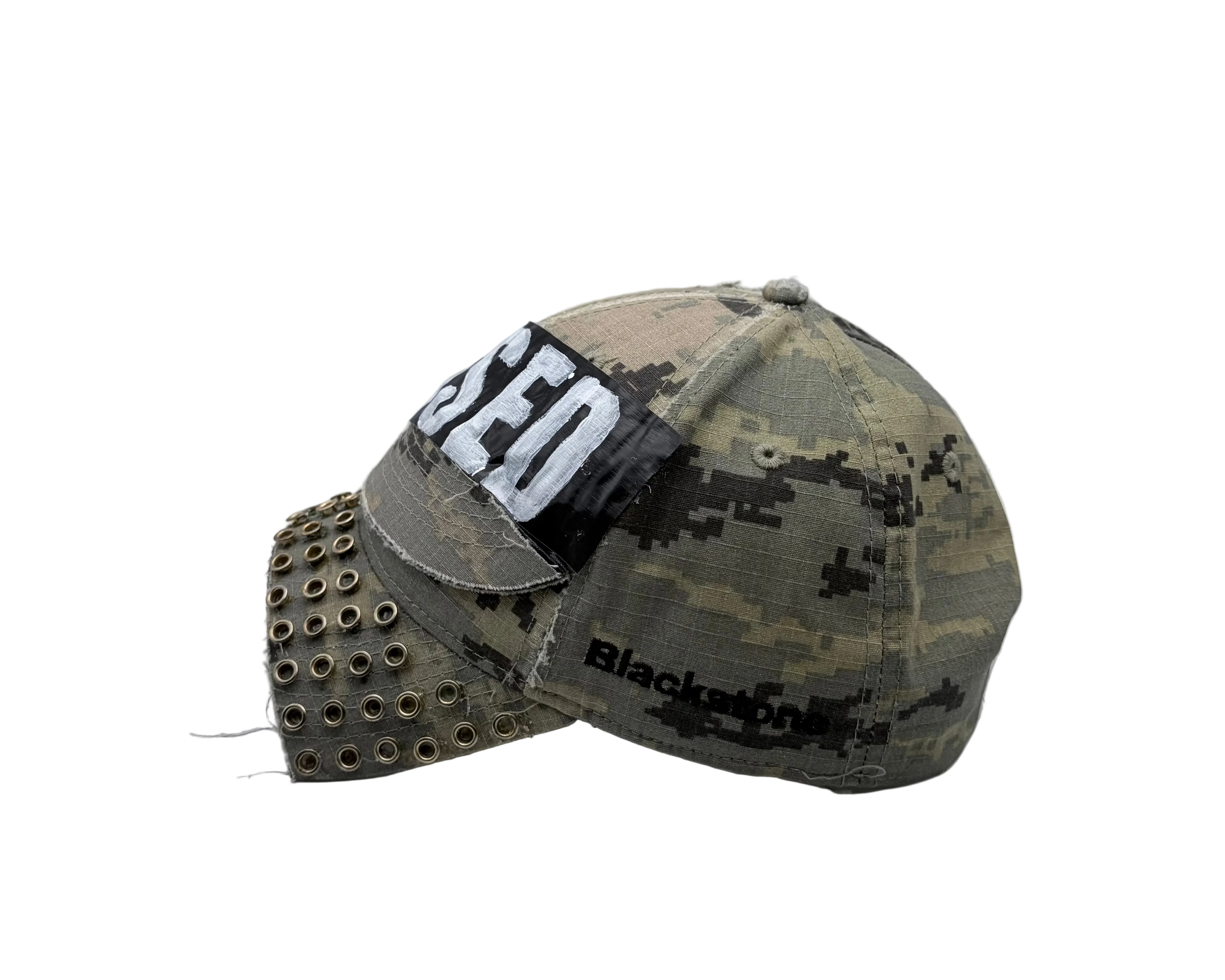 014 "CLOSED CAMO"